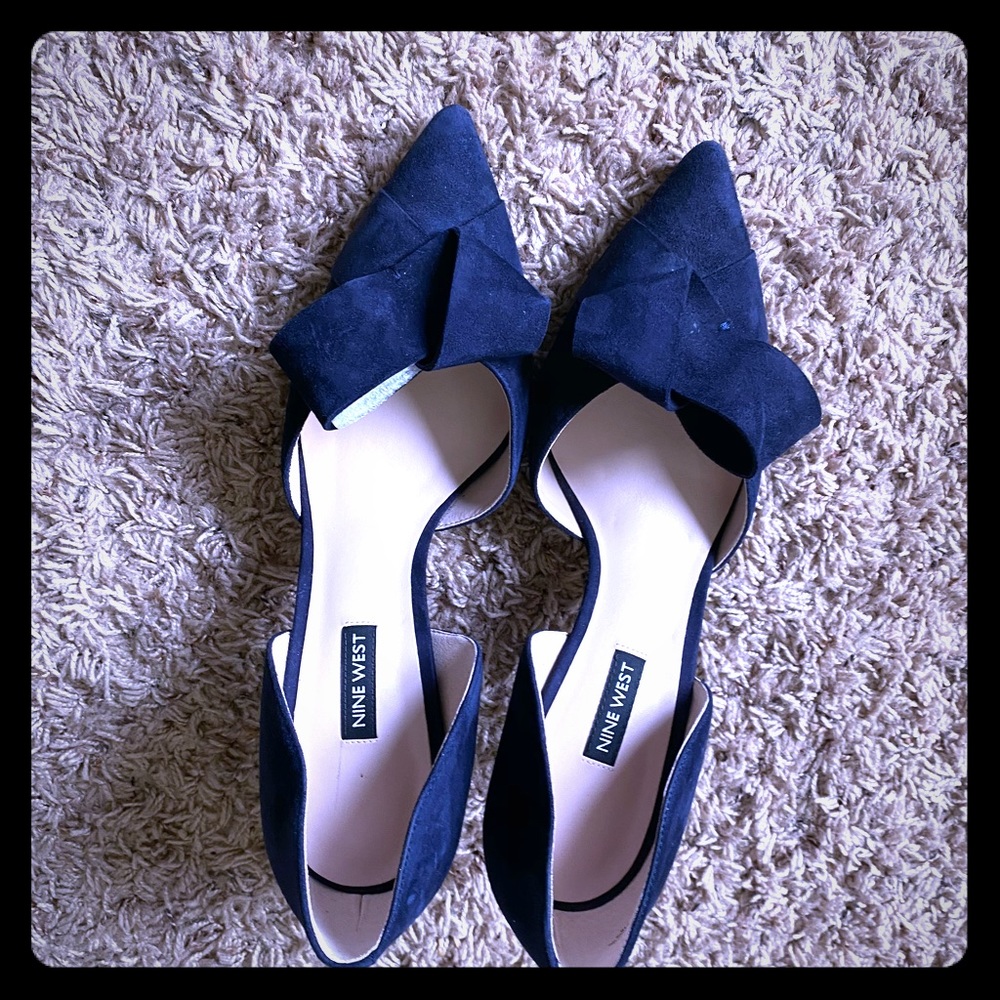 Beand new Nine West Pump